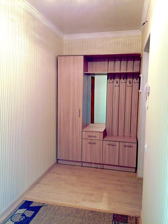 Vremena Goda Apartment In Astana Exterior photo