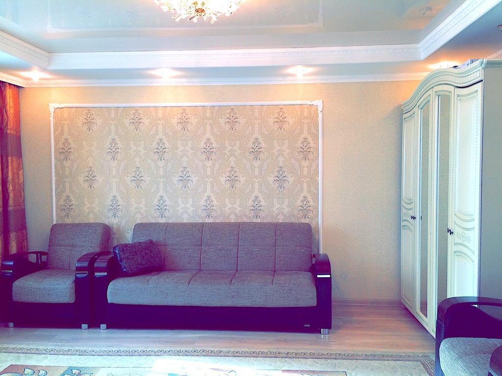 Vremena Goda Apartment In Astana Exterior photo